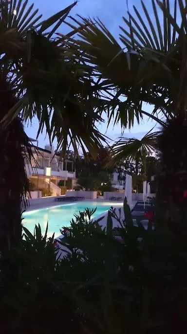 Residence Jesolo Lido Centro Con Piscina איטליה
