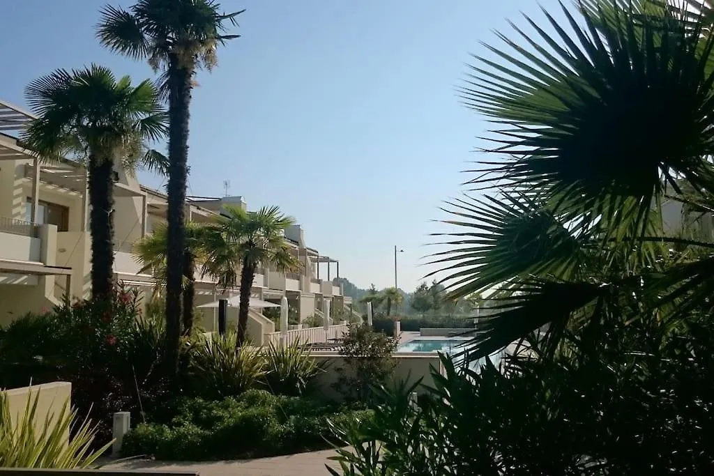 Residence Jesolo Lido Centro Con Piscina