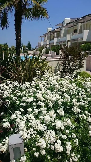Residence Jesolo Lido Centro Con Piscina 0*, Lido di Jesolo